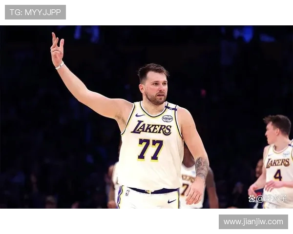 卢卡·东契奇因第二个孩子出生缺席湖人比赛 卢卡·东契奇因第二个孩子出生缺席湖人比赛